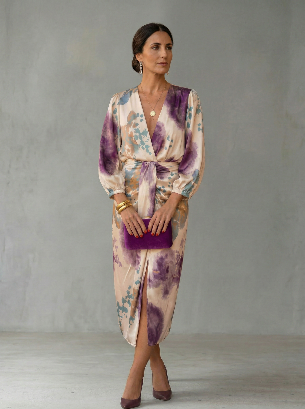 Vestido Bella - Fluido con Escote en V y Cintura Ajustable