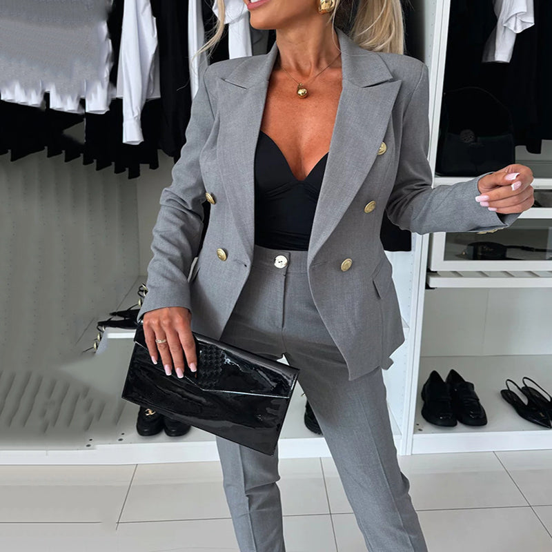 Conjunto de chaqueta y pantalón de mujer
