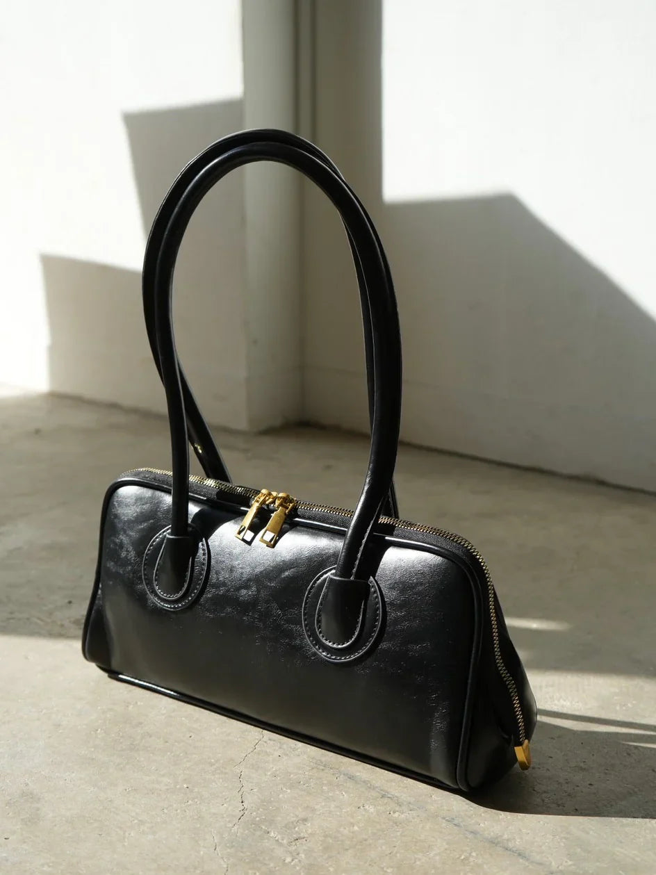 Bolso Virelle - El complemento perfecto para elevar cualquier look 🤍